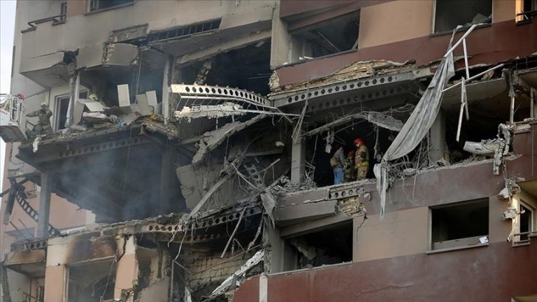 thumbs_b_c_df05bd47cd2bec6a2b91a52549620b5e